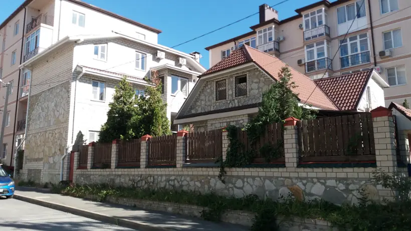 Левладиа