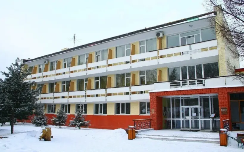ГОСТИНИЦА\t«ЛЕСНАЯ ПОЛЯНА»\tООО "СТ-АРТ ДФО"