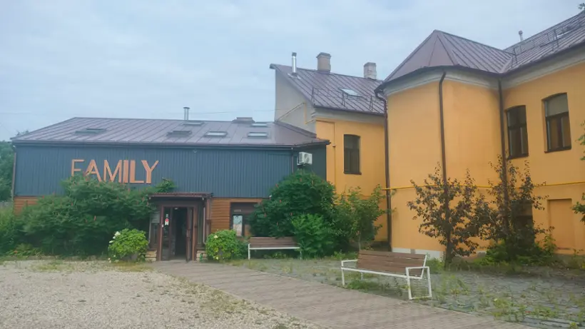 Отель "FAMILY"