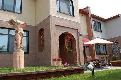 ГОСТИНИЦА «MITHOS»