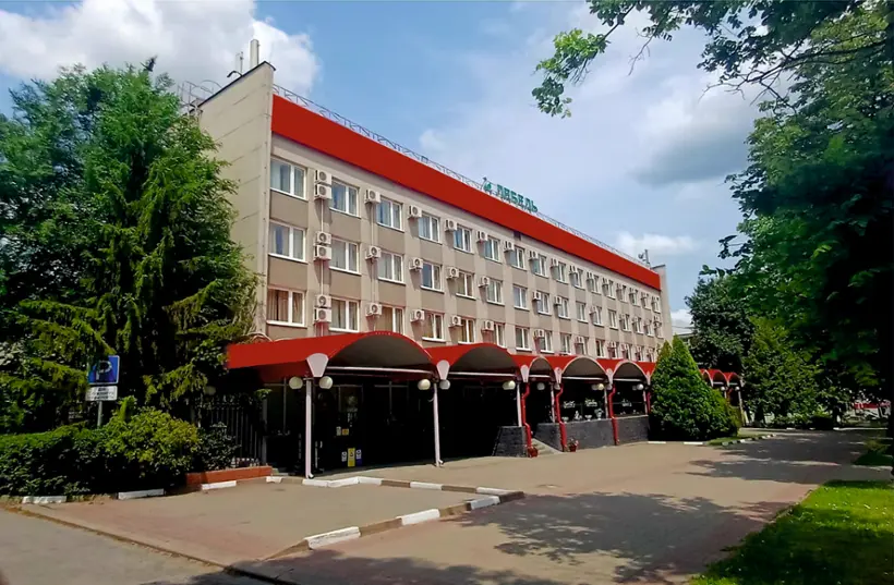 Гостиница "Лебедь" ООО «Гостиничный комплекс «Лебедь»