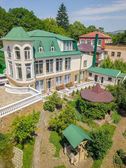 Отель "Ласточка"