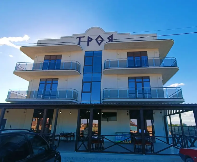  Троя