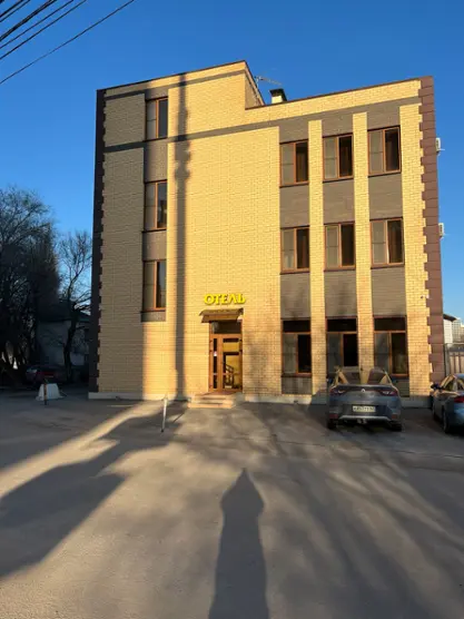 Отель "Люкс на Городском" 