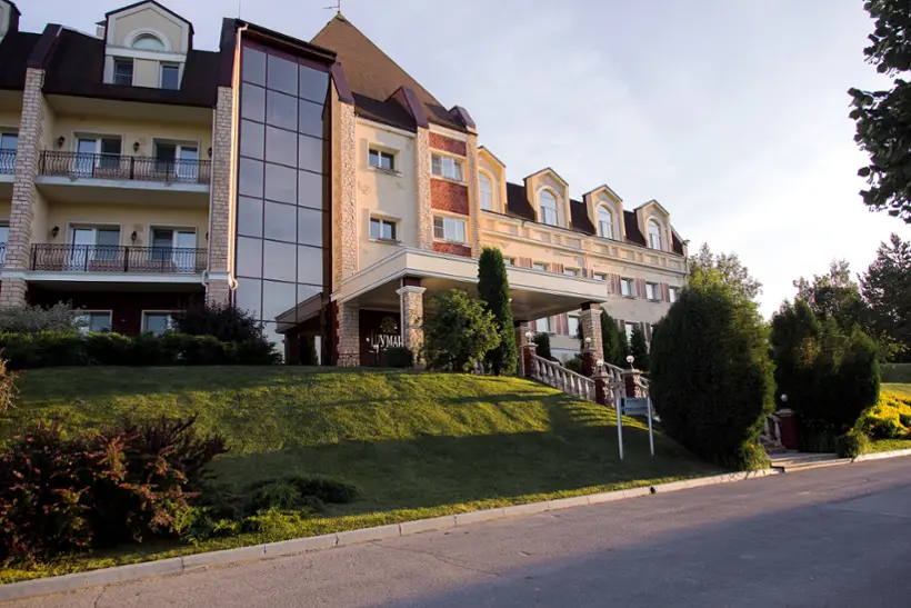 Грумант "Resort & Spa" (корпуса 1, 2, 5) АО "ГАЗСТРОЙДЕТАЛЬ"
