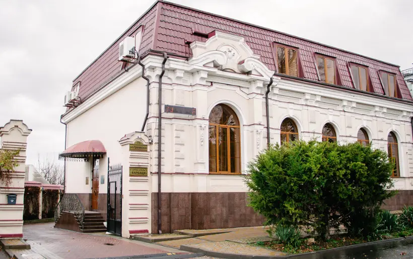 Бутик-отель "Варваци" ООО "СВС Групп"