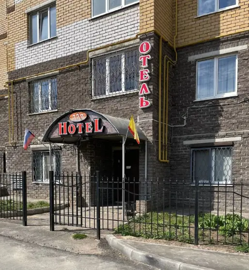 HOTEL 777