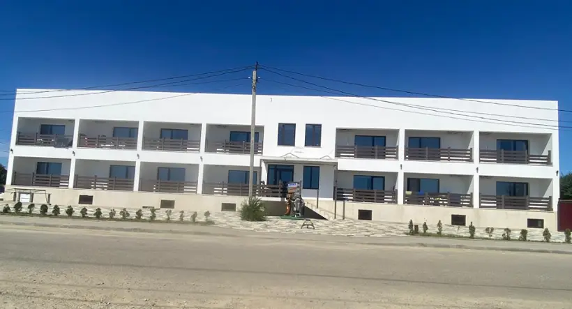 Отель "Бриз"