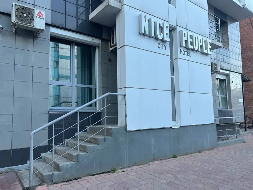 Гостиница «Nice People»