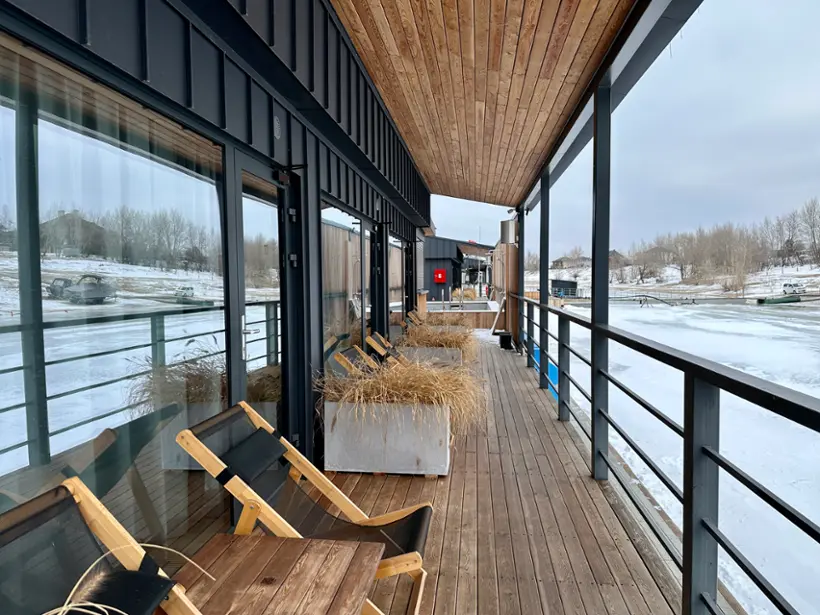 Ботель  "VolgaSurfCamp"