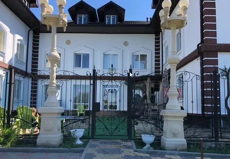 гостиница "Сан Тропе"