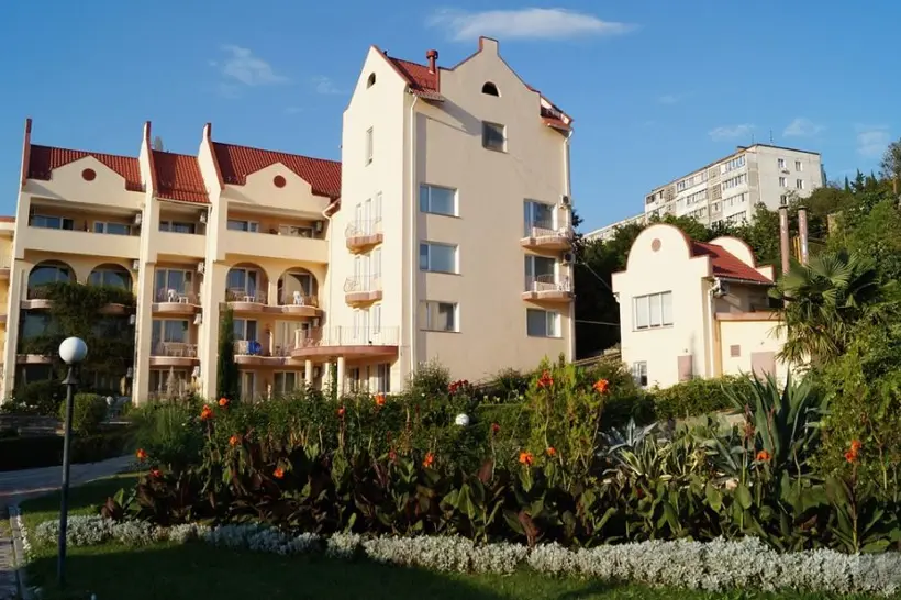 Отель "Крымский"