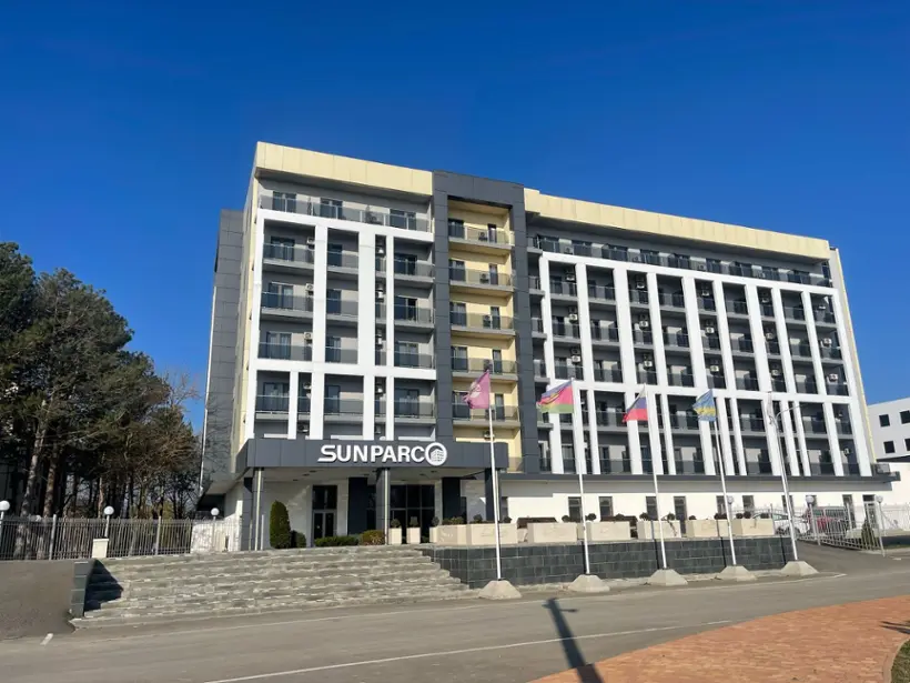 Отель «SUNPARCO Hotel Ultra all inclusive» ООО «Омега»
