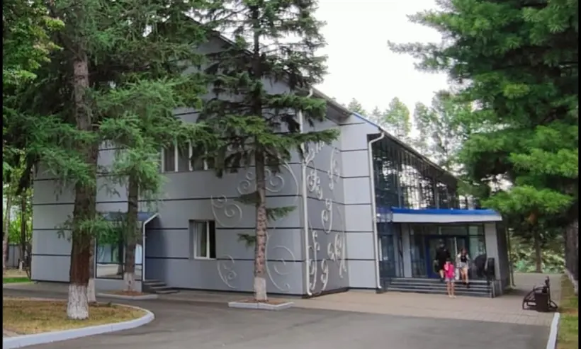 Загородный отель "ЦЕНТР ОТДЫХА ПРИТОМЬЕ"  корпус 2 "ВИП", корпус 3 "ВИЛЛА», корпус 4 "АКВА & СПА"