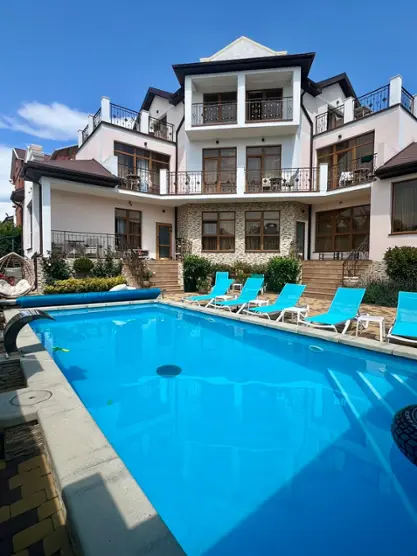 MILAHOUSE