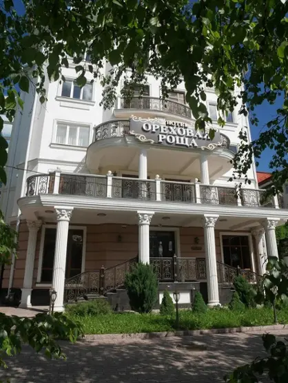 Отель "Ореховая Роща"