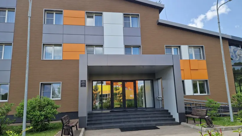 Загородный отель «Freezone Inn»