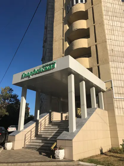 ГОСТИНИЦА «Гвардейская»