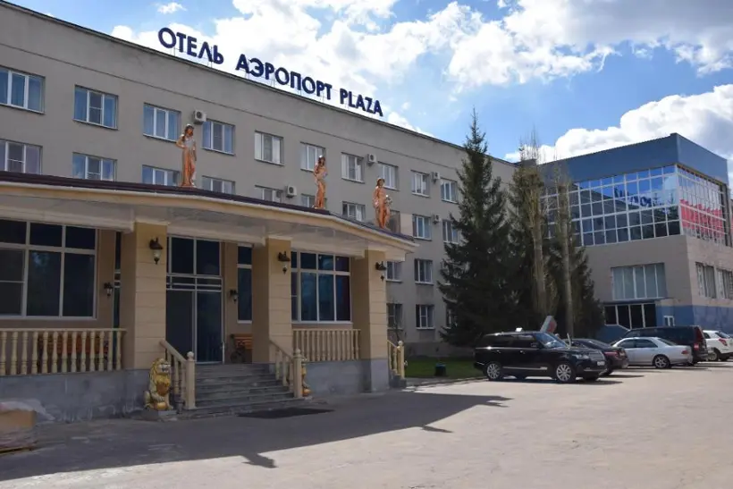Отель "Аэропорт "Plaza" 