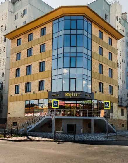 Отель "Юнис"