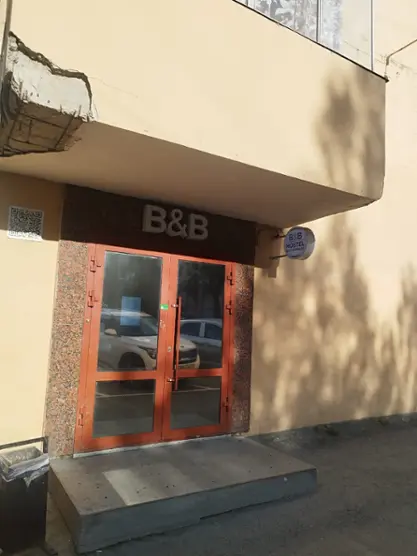 B&B HOSTEL