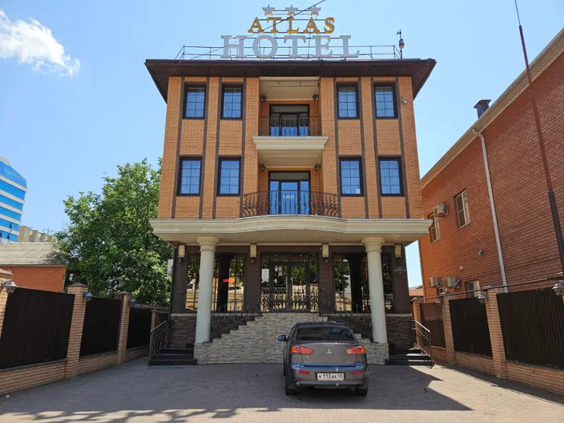 Отель "Атлас" Индивидуальный предприниматель Бутенко Антон Николаевич 