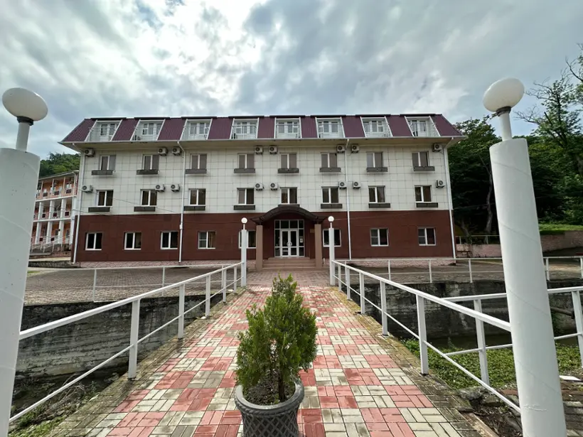 Турбаза "Приморская" Общество с ограниченной ответственностью "Турбаза "Приморская"