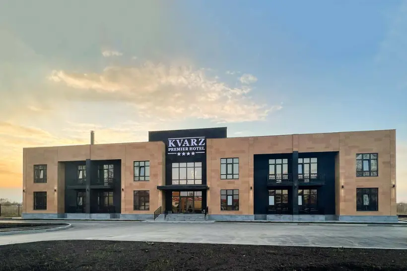 PREMIER HOTEL «KVARZ» ИП Петросян В.С.