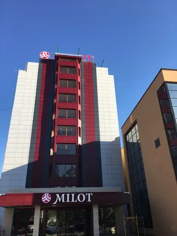 ОТЕЛЬ МИЛОТ (HOTEL MILOT)