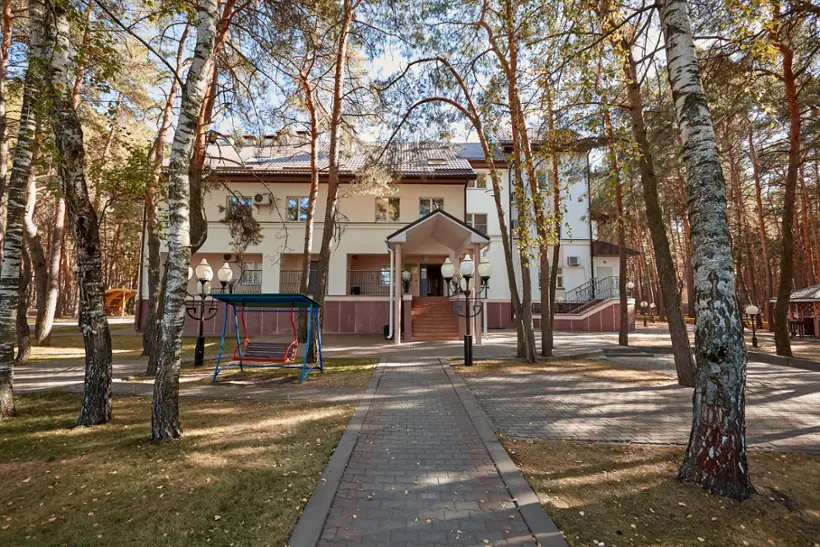 Акционерное общество «Оскольский электрометаллургический комбинат имени Алексея Алексеевича Угарова» Дирекция по социальным вопросам  Управление внутренних социальных программ и развития социальных объектов Оздоровительный комплекс  База отдыха «Вместе парк»