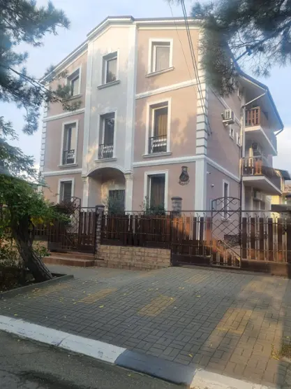 "Лорис"