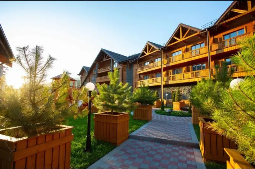 Отель "Arkhyz Royal Resort &SPА"  ОБЩЕСТВО С ОГРАНИЧЕННОЙ ОТВЕТСТВЕННОСТЬЮ "РЕЗОРТ"