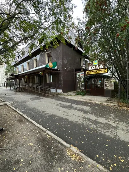 Отель «Кола»