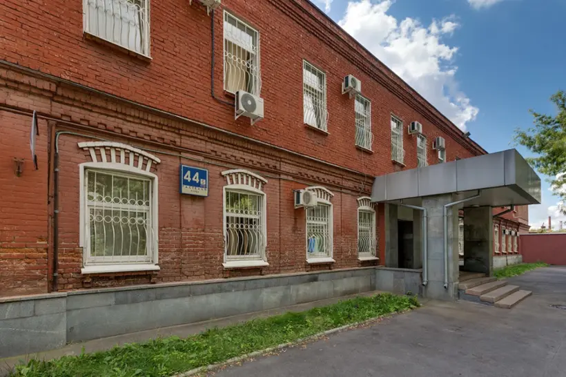 Хостел "Крыша мира"