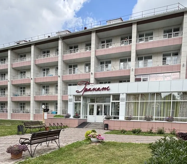 «Курорт Ключи корпус «Гранат»