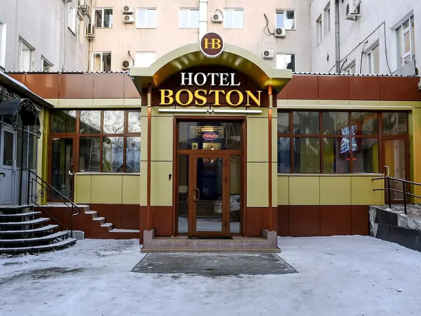 Hotel "Boston"