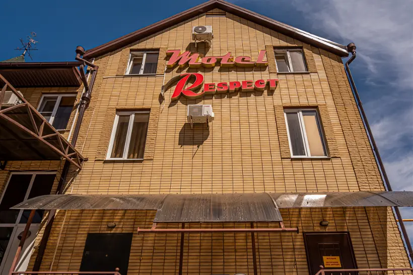 Отель Респект