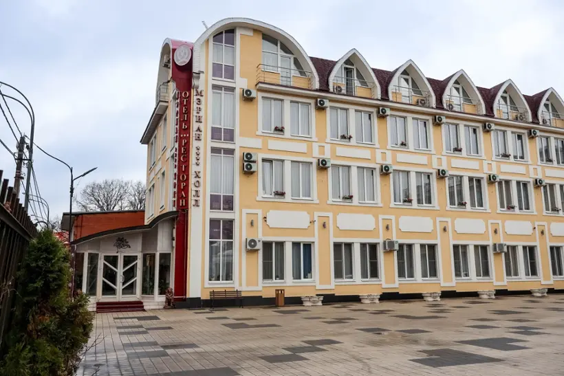 Гостинично-ресторанный комплекс «Мэриан Холл» ООО «Мэриан» 