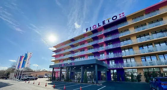 Отель «Fioleto 2» (Фиолето 2)