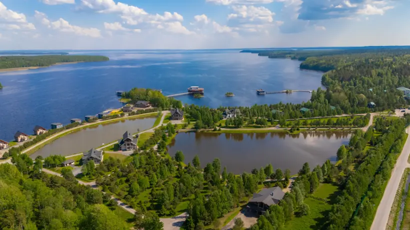 Загородный отель «Курортный комплекс «Чёрные камни»