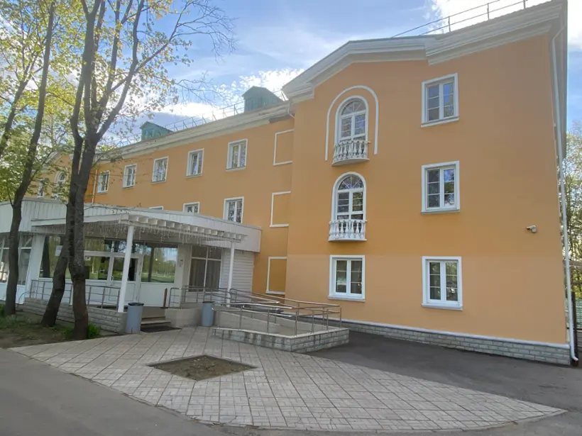 ЗАГОРОДНЫЙ ОТЕЛЬ «УСАДЬБА ГОРКИ»