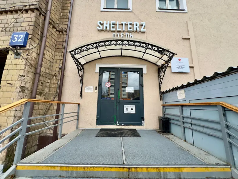 Капсульный отель "Shelterz Электрозаводская" ООО "Шелтер"