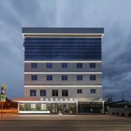 Отель "Параллель" ("Parallel Congress by Stellar Hotels") Индивидуальный предприниматель Пахлян Гарик Сеникович