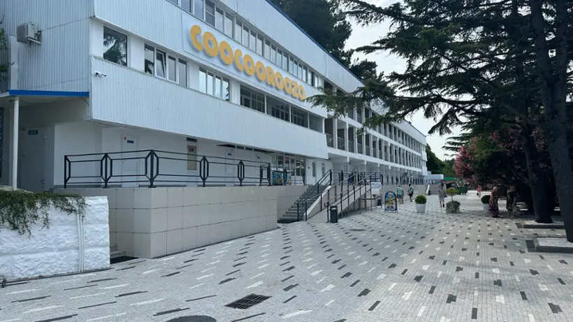 Курортный отель «КУКУРУЗА» / «COOCOOROOZA»