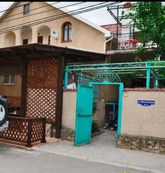 На восточной