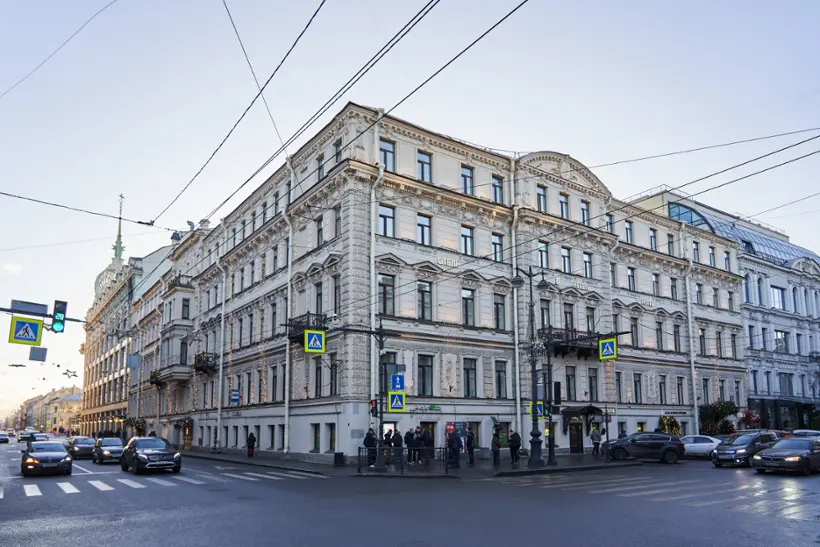 Helen Hotel