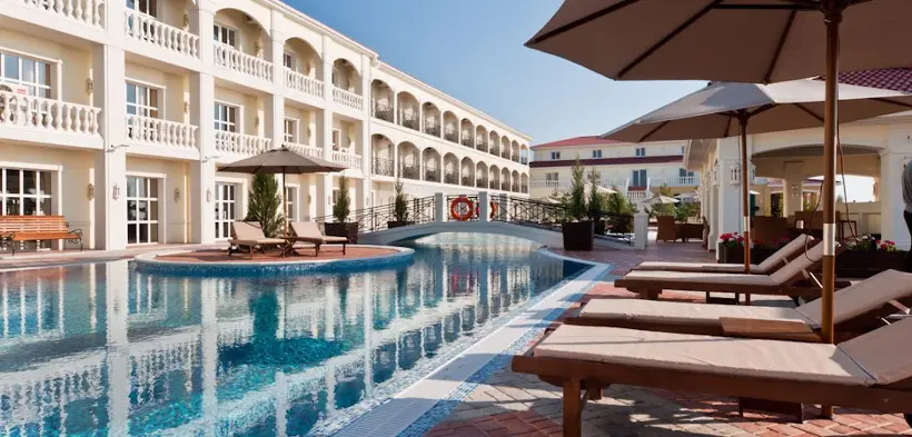 Отель "Sun Resort"
