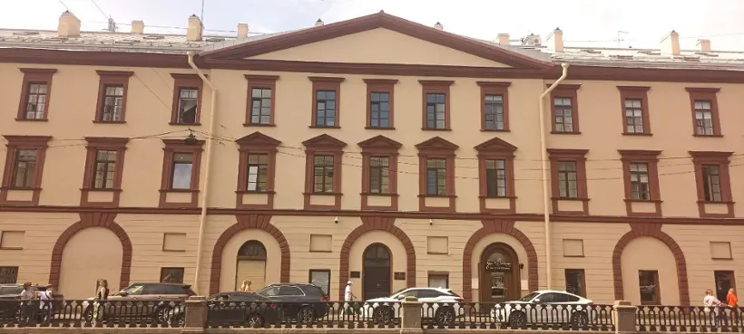 Отель «Альфа» федерального государственного бюджетного образовательного учреждения дополнительного профессионального образования «Санкт-Петербургский институт управления и пищевых технологий» (ФГБОУ ДПО СПИУПТ) 