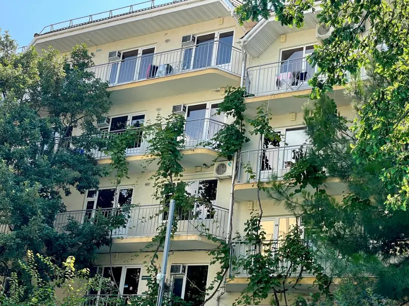 Гостиница "Ея"