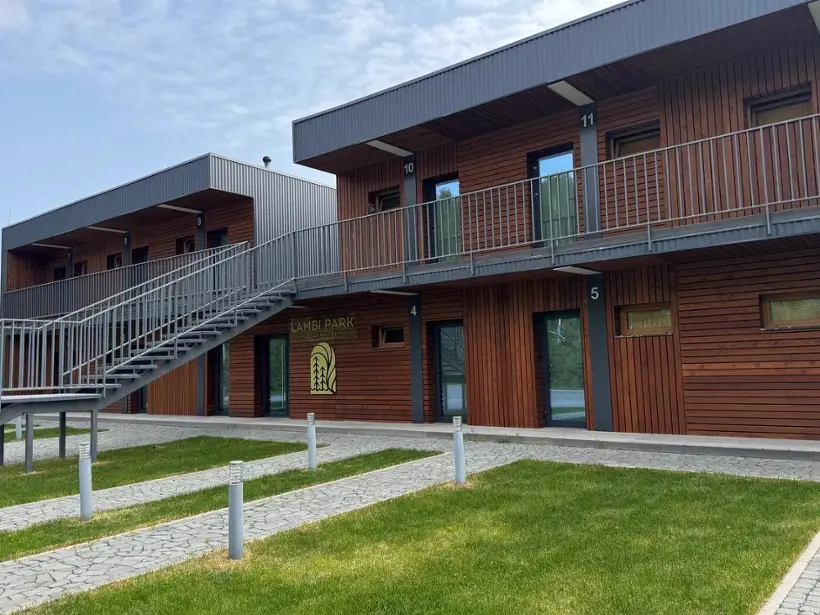 Lambi Park Eco Hotel